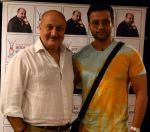 ANUPAM KHER AND ROHIT ROY AT ACTOR PREPARES PRESENTS MASTER CLASS SESSION WITH STUDENTS 003.JPG